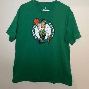 Kyrie Irving t-shirt